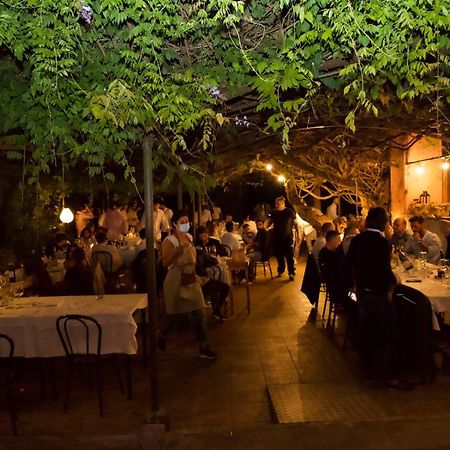 Amare Ristorante Locanda Чертоза ди Павия Екстериор снимка